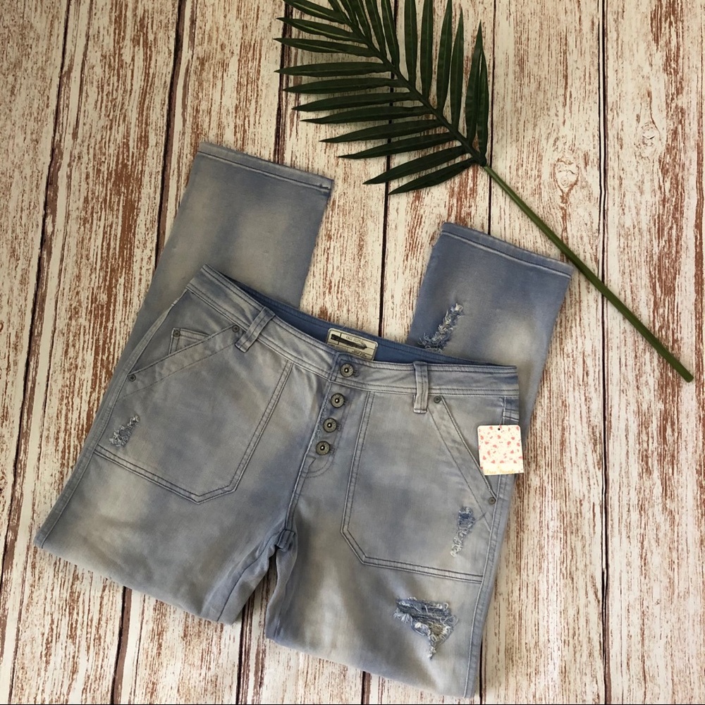 New Free People Distressed Orchid Jeans Size 6